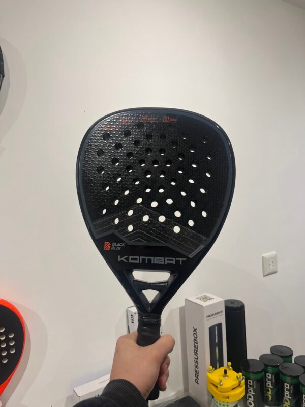 Kombat Black MK.III - Reparada Kombat Black MK.III - Reparada