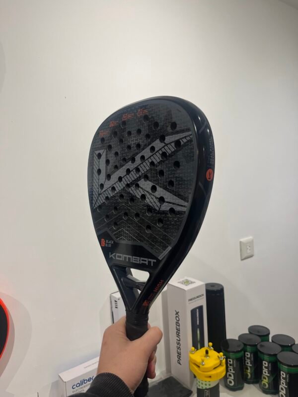 Kombat Black MK.III - Reparada Kombat Black MK.III - Reparada