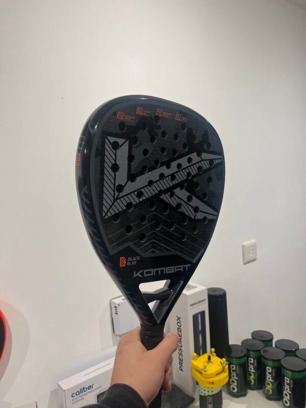 Kombat Black MK.III - Reparada Kombat Black MK.III - Reparada