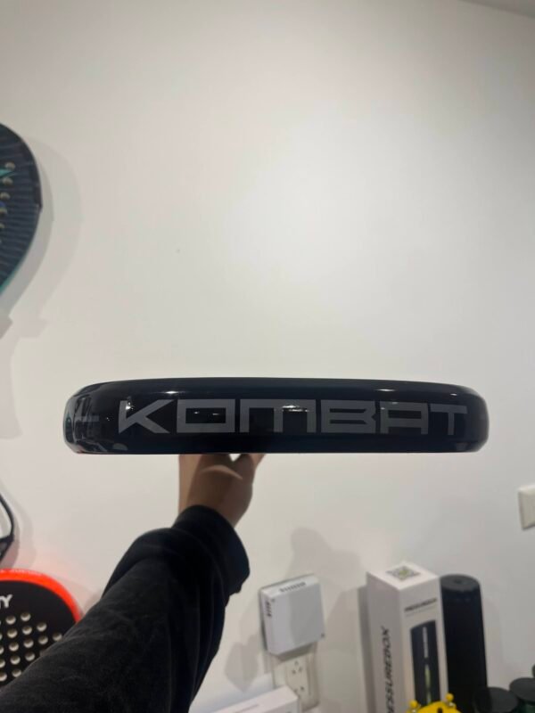 Kombat Black MK.III - Reparada Kombat Black MK.III - Reparada