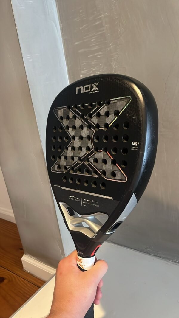 R-271125-01 3 Nox AT Attack Genius 2024 - Reparada