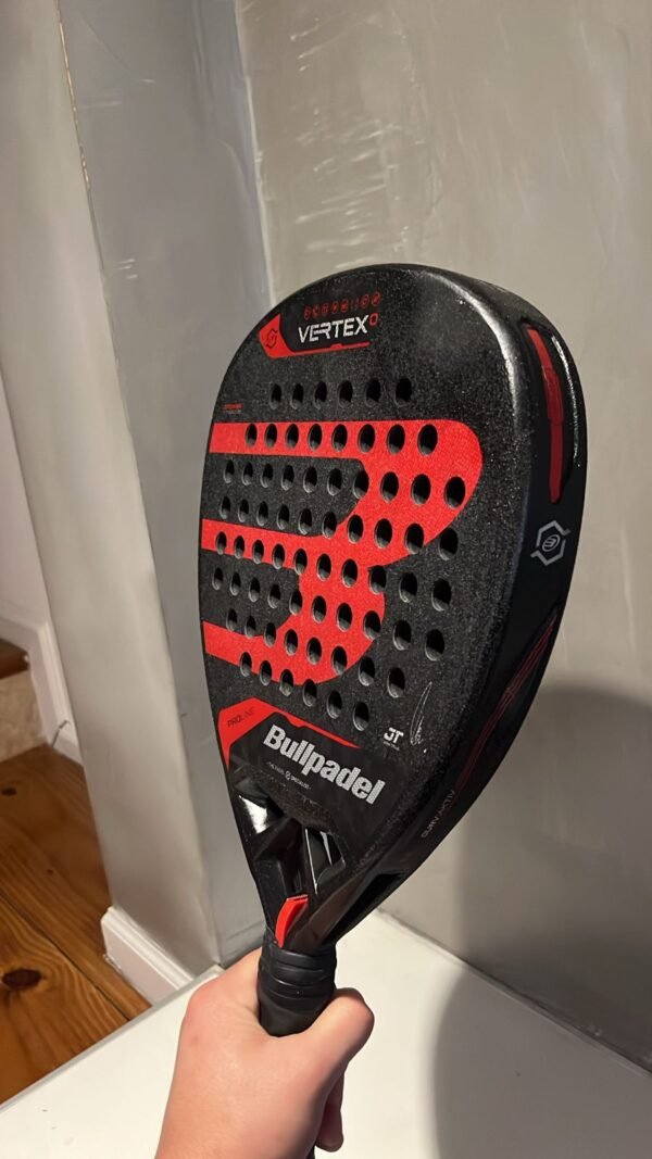 R-291125-01 2 Bullpadel Vertex 04 2024 - Reparada