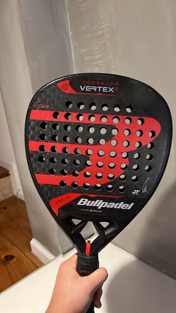 R-291125-01 3 Bullpadel Vertex 04 2024 - Reparada