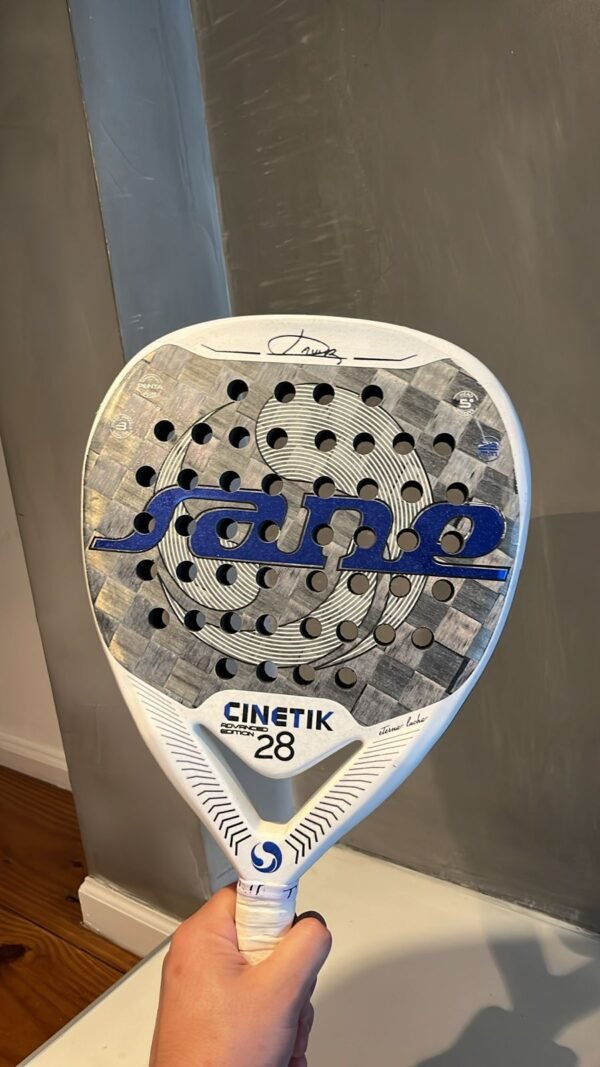 R-CTK-01 4 Sane Cinetik 28 Advanced - Reparada