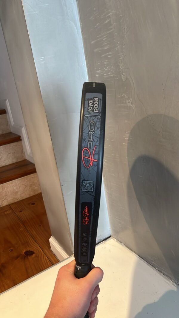 U-RPR-01 6 Royal R Pro - Usada