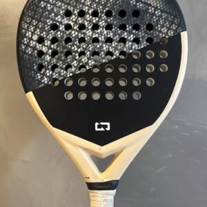 R-021225-04 4 Sixty Flux CF 2024 - Reparada