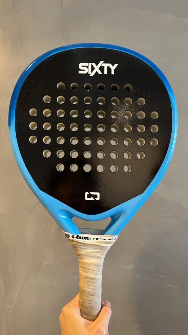 Sixty Ravia CF 2024 - Reparada