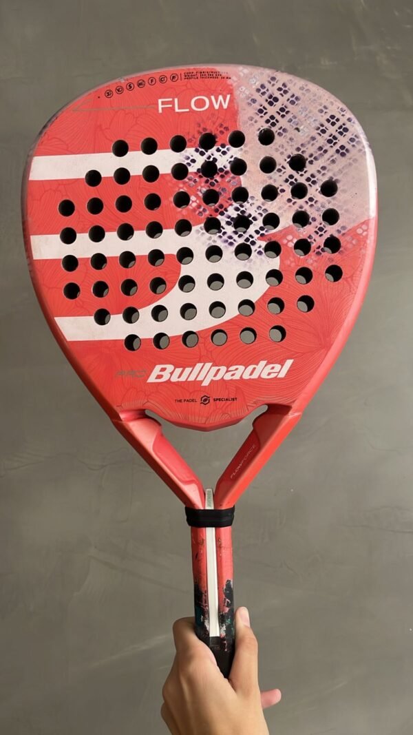 R-021225-10 3 Bullpadel Flow Woman 2023 - Reparada