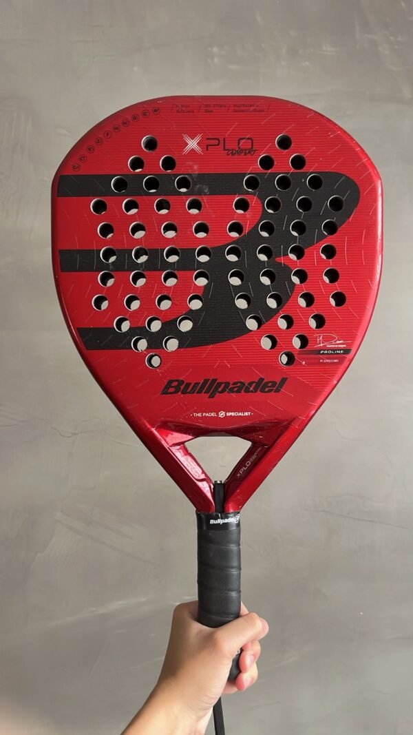 R-021225-13 Bullpadel XPLO Comfort 2025 - Reparada