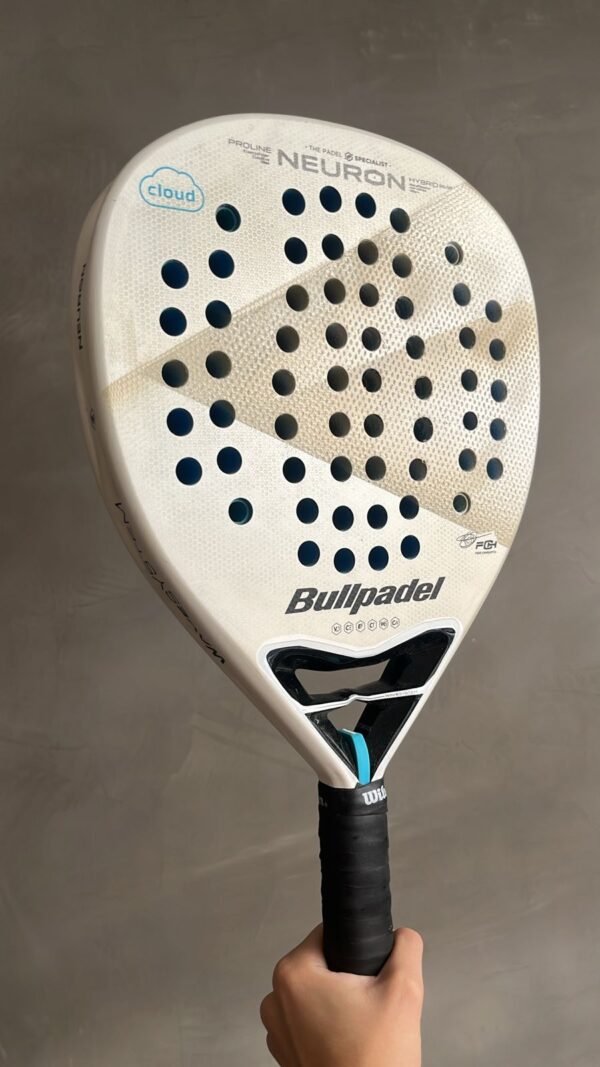 Bullpadel Neuron Cloud 2025 - Reparada