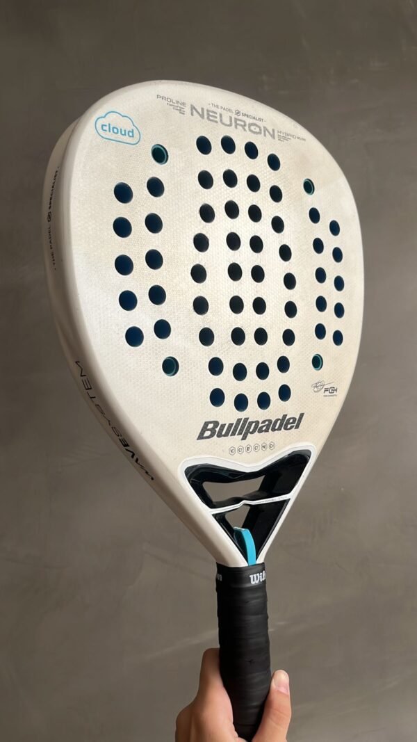 Bullpadel Neuron Cloud 2025 - Reparada