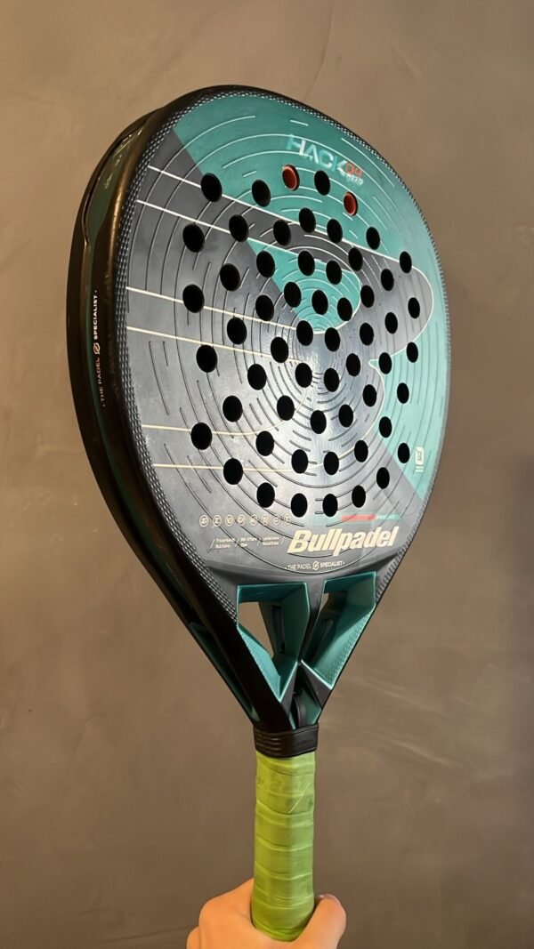 Bullpadel Hack 04 Hybrid 2025 - Reparada