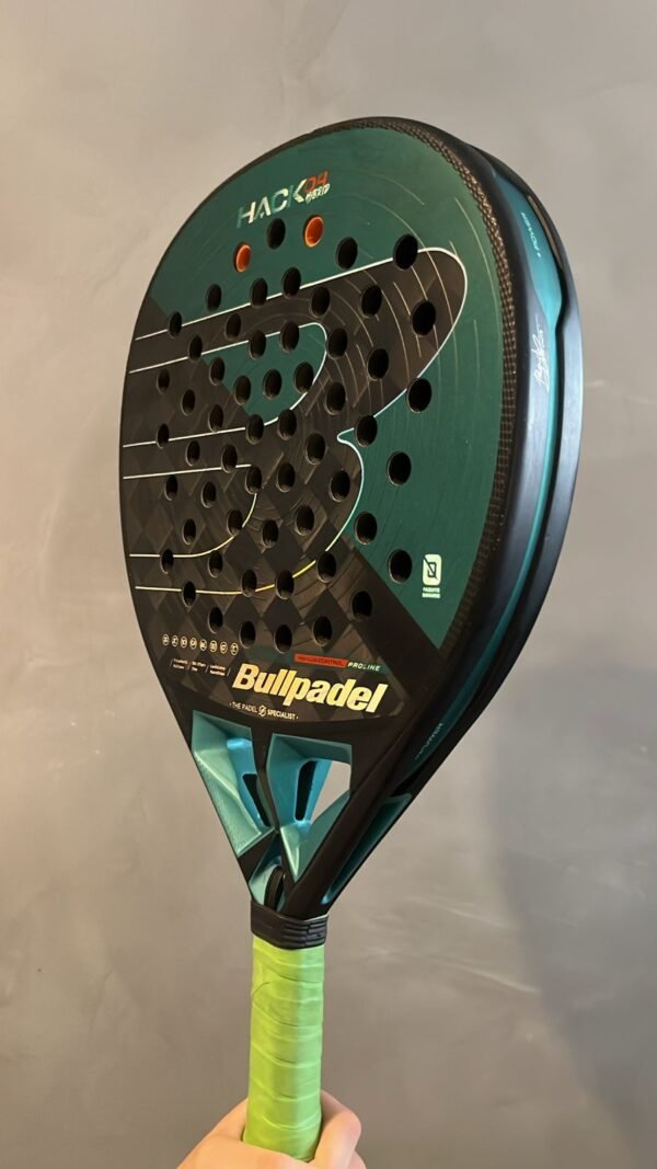 Bullpadel Hack 04 Hybrid 2025 - Reparada
