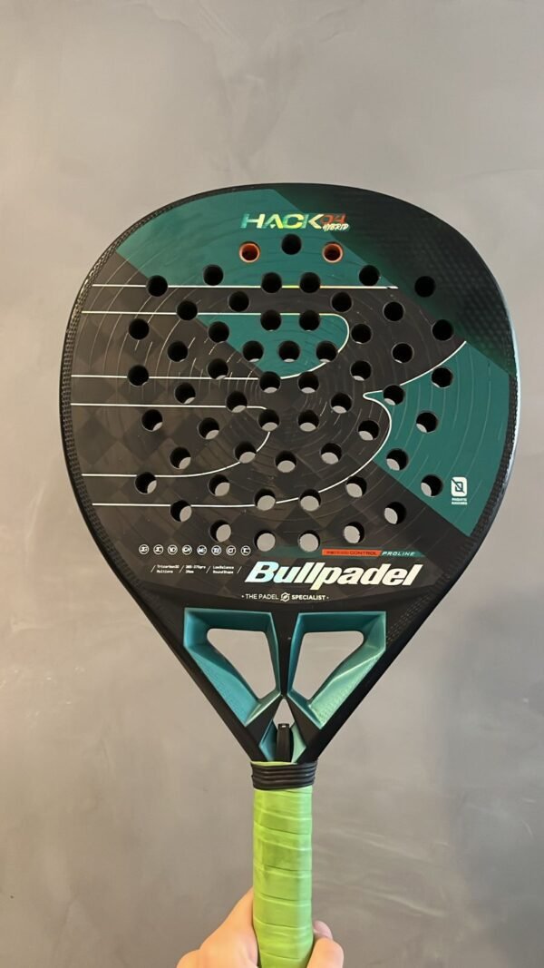 Bullpadel Hack 04 Hybrid 2025 - Reparada