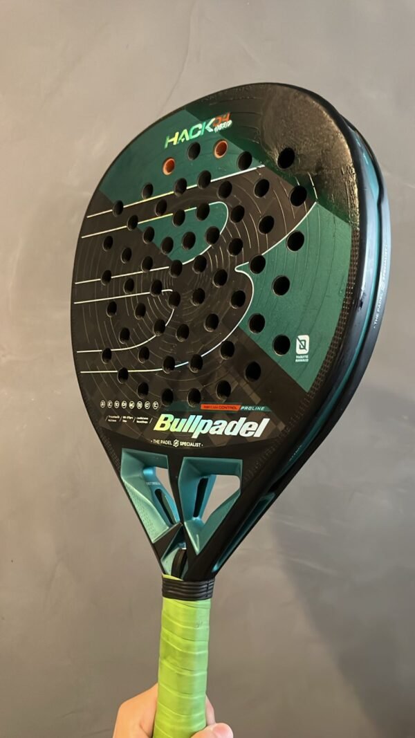 Bullpadel Hack 04 Hybrid 2025 - Reparada