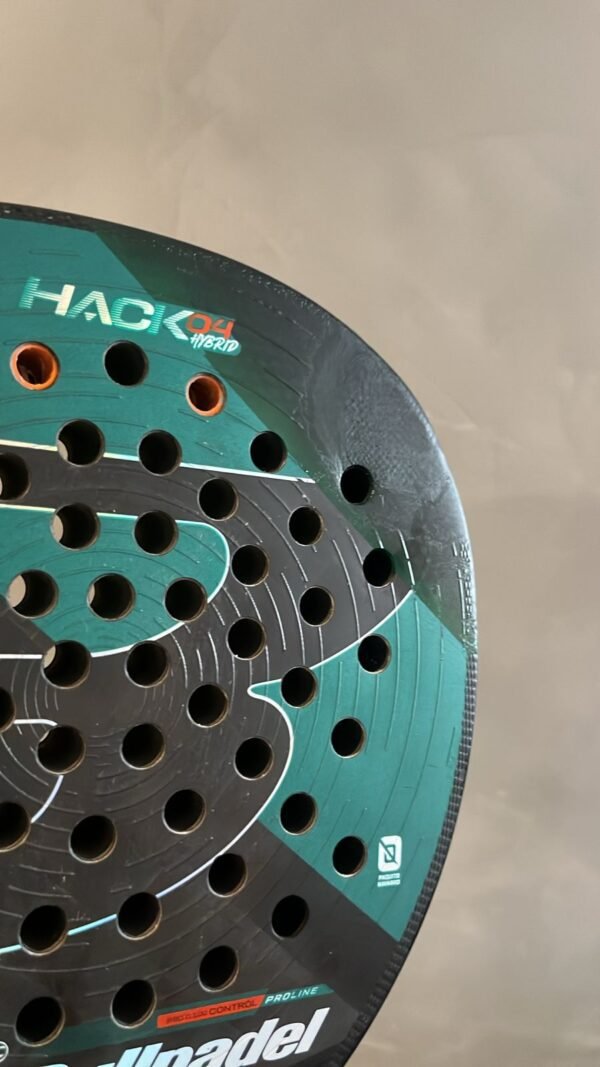 Bullpadel Hack 04 Hybrid 2025 - Reparada