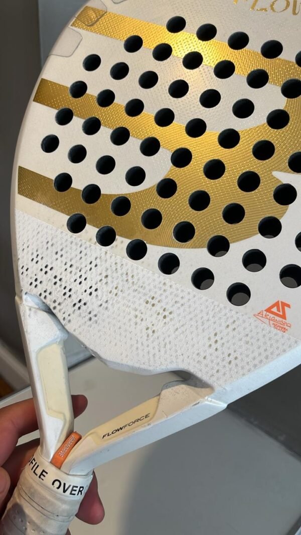 Bullpadel Flow Woman 24 - Reparada