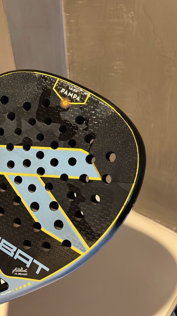 Kombat IA-63 Pampa - Reparada