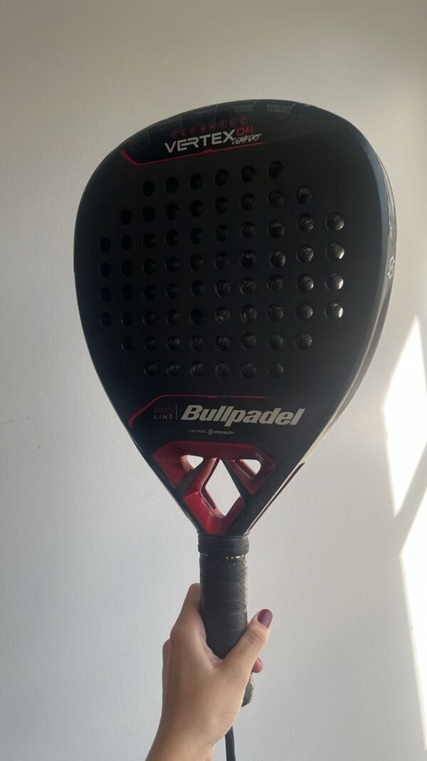 R-010426-07 4 Bullpadel Vertex 04 Comfort 24 - Reparada